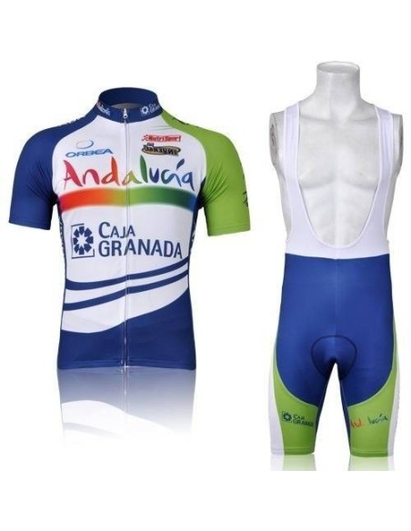 Conjunto de Ciclismo Corto en Andalucía: Comodidad y Estilo para el Verano