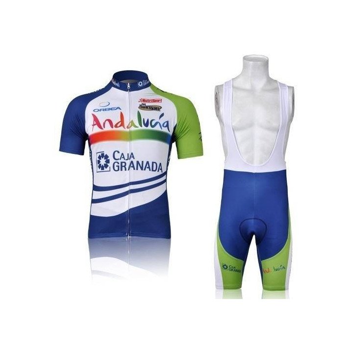 Conjunto de Ciclismo Corto en Andalucía: Comodidad y Estilo para el Verano