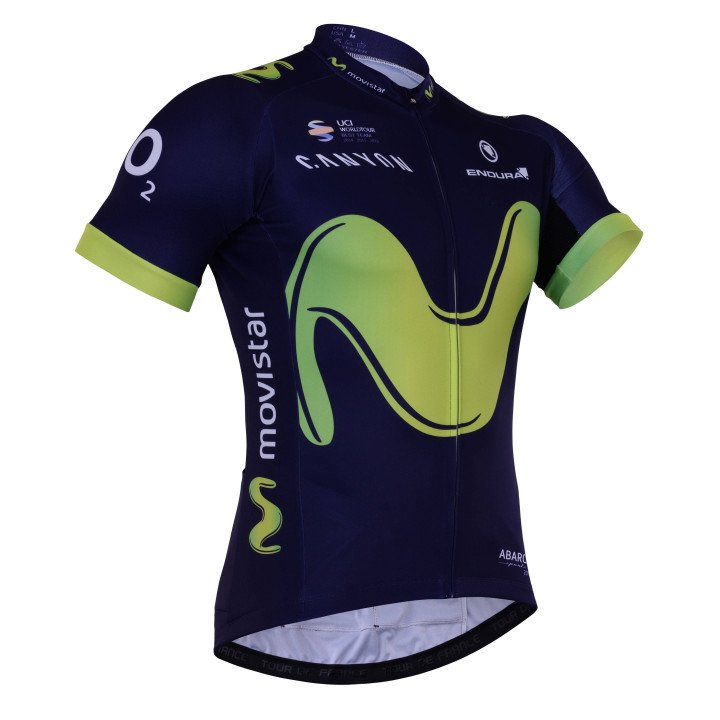 Equipación de ciclismo de verano Movistar: comodidad y frescura para tus paseos