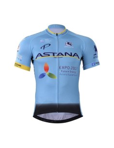 Conjunto corto de ciclismo Astana: comodidad y frescura para tus rutas 2
