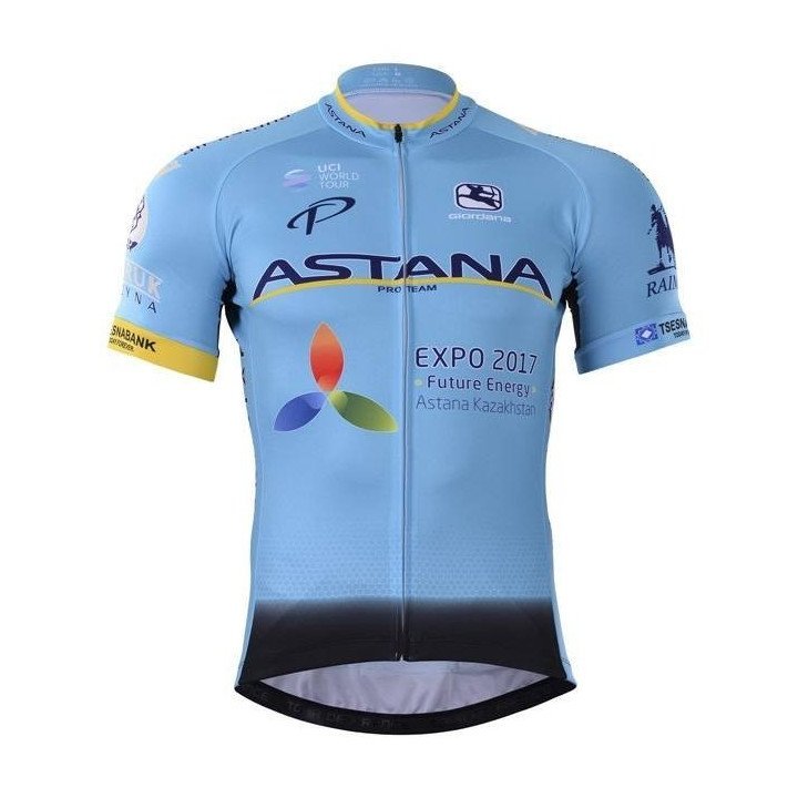 Conjunto corto de ciclismo Astana: comodidad y frescura para tus rutas