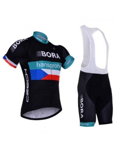 Conjunto corto de ciclismo Bora Czech: comodidad y estilo para tus rutas