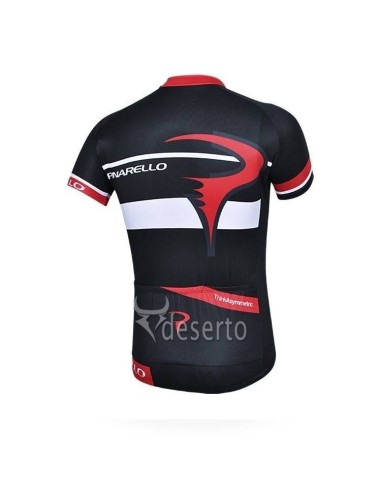 "Conjunto de ciclismo corto para el verano: comodidad y estilo en cada pedaleo"