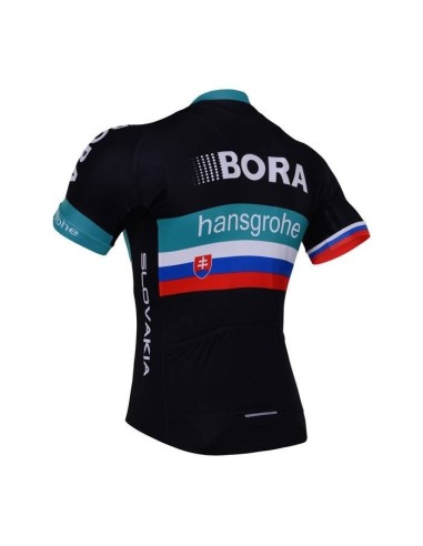 Conjunto de ciclismo corto Bora Slovakia: comodidad y estilo para tus paseos