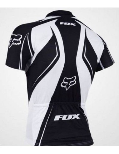 Conjunto Corto de Ciclismo Fox para el Verano: Comodidad y Estilo en Cada Pedalada