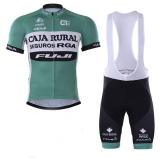 Equipación de Ciclismo de Verano Caja Rural: Comodidad y Estilo para tus Rutas