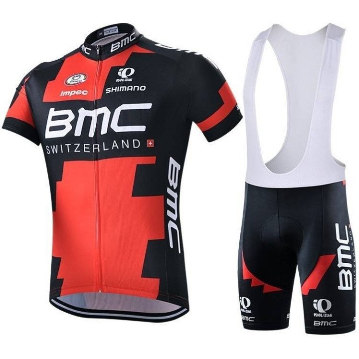 Equipación de ciclismo corta BMC: comodidad y frescura para tus paseos de verano