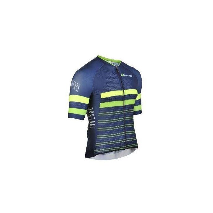 Maillot Corto Inverse: Comodidad y Ventilación para tus Rutas en Bicicleta