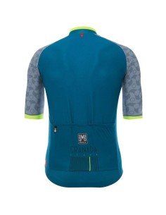 Maillot corto Granada para ciclistas: comodidad y frescura al pedaleo 2