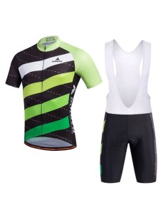 Conjunto de ciclismo corto Miloto: confort y frescura para tus paseos de verano