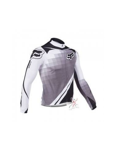 Ropa térmica para ciclistas: comodidad y estilo en cada pedalada