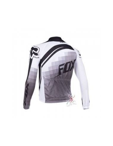 Ropa térmica para ciclistas: comodidad y estilo en cada pedalada