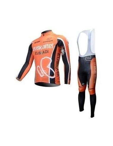 ropa térmica de ciclismo Euskatel Euskadi con tirantes para mantenerte cómodo y seco