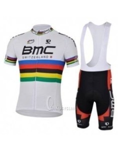 Conjunto de ciclismo corto BMC para el verano: comodidad y calidad para tus paseos