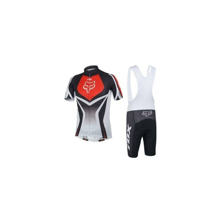 Conjunto Corto de Ciclismo Fox para Verano: Comodidad y Estilo en Cada Paseo