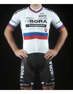 Conjunto de ciclismo corto Bora Hansgroh para disfrutar del verano en bici