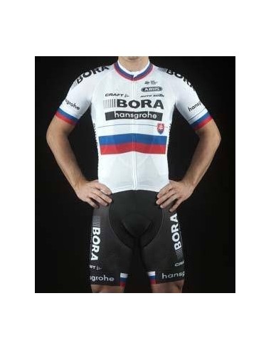 Conjunto de ciclismo corto Bora Hansgroh para disfrutar del verano en bici