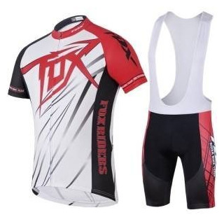 Conjunto corto de ciclismo Fox para verano: comodidad y frescura en cada pedaleada