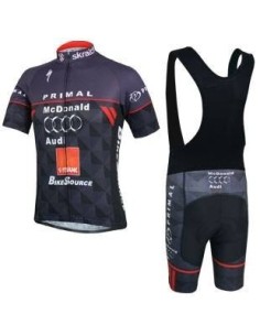 Conjunto de Ciclismo Verano Audi: Comodidad y Estilo para tus Rutas