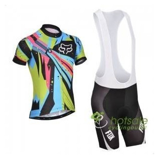 Conjunto corto de ciclismo Fox para el verano: comodidad y frescura en cada pedaleo