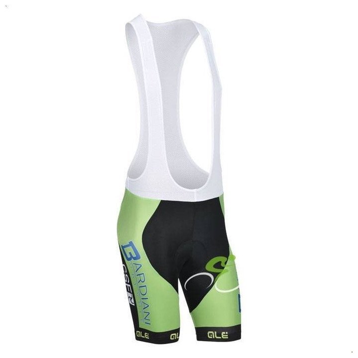 Culotte de ciclismo corto Bardiani para pedalear con comodidad y estilo