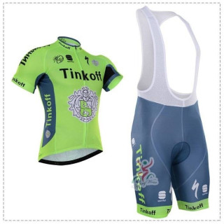 Ropa de ciclismo de verano Saxo Bank: comodidad y frescura para tus paseos