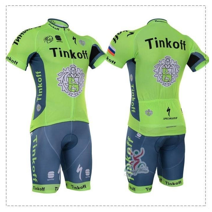 Ropa de ciclismo de verano Saxo Bank: comodidad y frescura para tus paseos