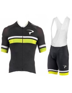 Conjunto de ciclismo corto para verano: comodidad y frescura aseguradas