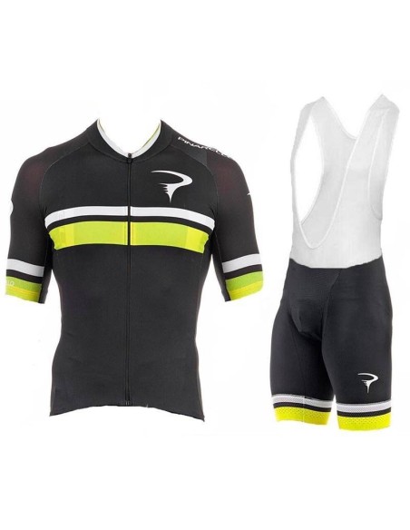 Conjunto de ciclismo corto para verano: comodidad y frescura aseguradas