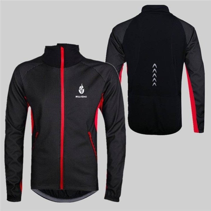 Chaqueta WOLFBIKE térmica para ciclismo: comodidad y frescura en cada pedalada