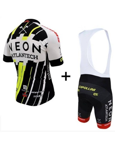 Conjunto de ciclismo corto AXEON para un verano cómodo y fresco