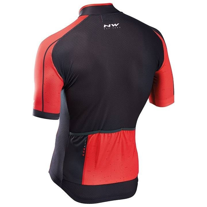 Maillot Ciclista NORTHWAVE: comodidad y frescura para tus rutas