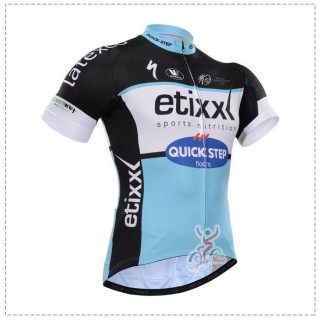 Maillot Ciclista Corto Quick Step: frescura y comodidad para tus rutas