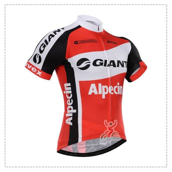 Maillot Ciclista Corto Giant: comodidad y frescura para tus rutas