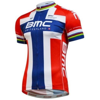 Maillot Ciclista Corto: Comodidad y Frescura en Cada Pedalada