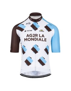 Conjunto de ciclismo corto AG2R LA MONDIALE: comodidad y frescura para tus paseos 2