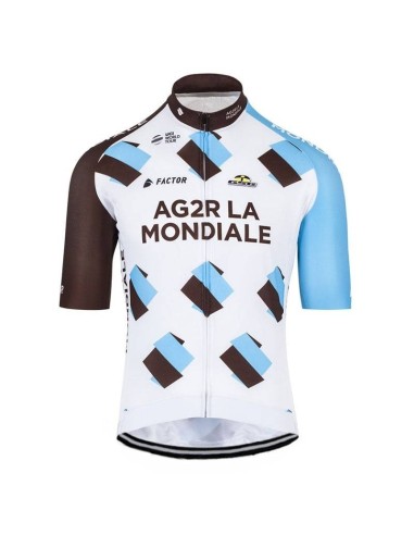 Conjunto de ciclismo corto AG2R LA MONDIALE: comodidad y frescura para tus paseos