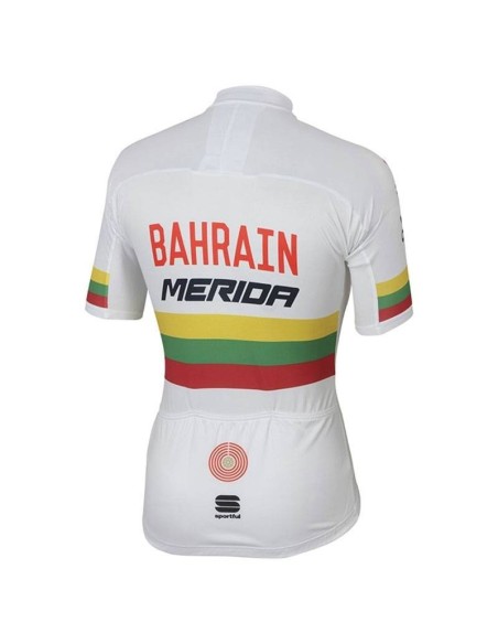 Conjunto de ciclismo corto BAHRAIN MERIDA: comodidad y estilo para tus rutas