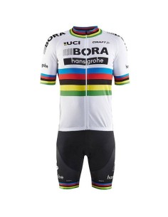 Conjunto corto de ciclismo BORA UCI hansgrohe: comodidad y estilo para tus rutas 2