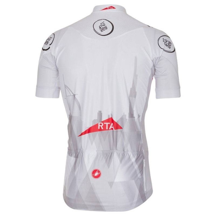 Conjunto corto de ciclismo DUBAI TOUR: comodidad y frescura para tus paseos de verano