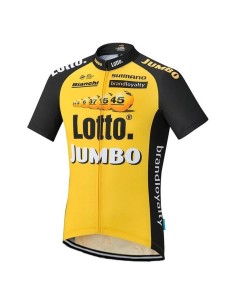 Conjunto corto de ciclismo LOTTO NL JUMBO: comodidad y estilo para tus paseos de verano 2