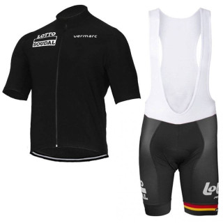 Conjunto de ciclismo corto LOTTO SOUDAL: comodidad y estilo para tus paseos de verano