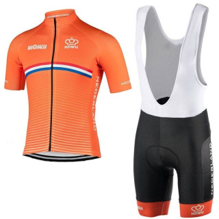 Conjunto de ciclismo corto NETHERLANDS: comodidad y estilo para tus rutas