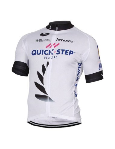 Conjunto de ciclismo corto QUICK STEP FLOORS: comodidad y calidad para tus rutas