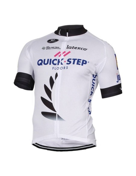 Conjunto de ciclismo corto QUICK STEP FLOORS: comodidad y calidad para tus rutas
