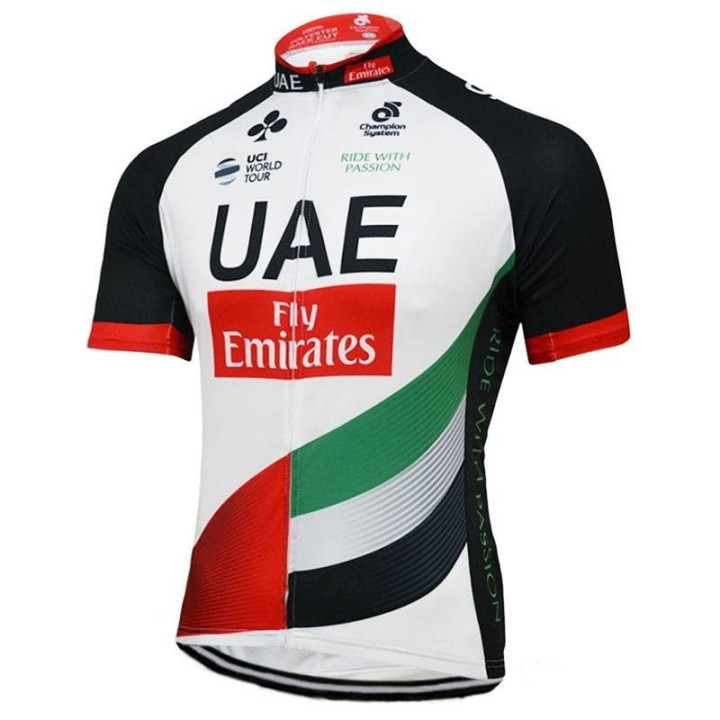 Conjunto corto de ciclismo UAE Fly Emirates para un verano cómodo y fresco