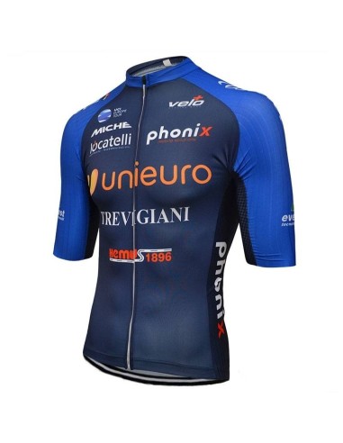 Equipación corta de ciclismo UNIEURO TREVIGIANI para disfrutar del verano
