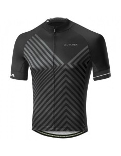 Conjunto corto de ciclismo para sentirte fresco y cómodo en cada pedaleo 2