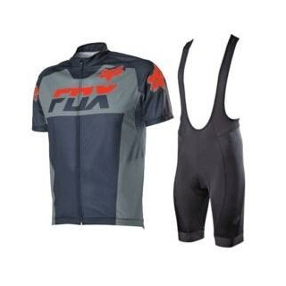 Conjunto corto de ciclismo FOX: comodidad y frescura para tus paseos