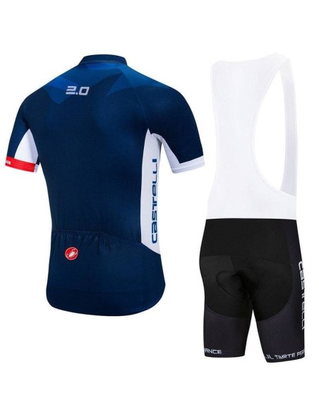 Conjunto corto de ciclismo: comodidad y frescura para tus rutas